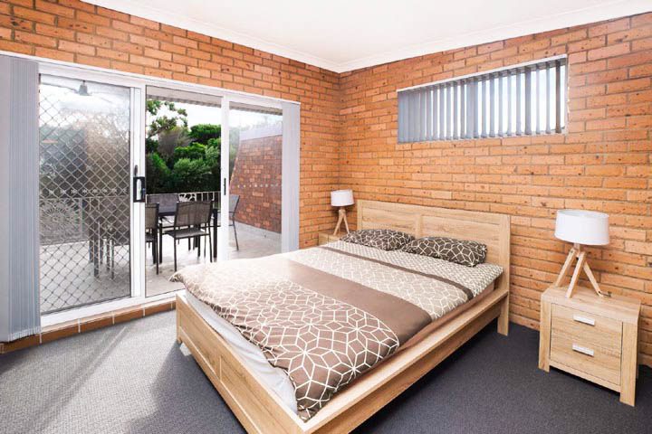 Queen bedroom in the Forster apartment
